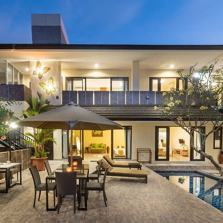 Villa Mayasari 6 Bed Rooms 努沙杜瓦 外观 照片